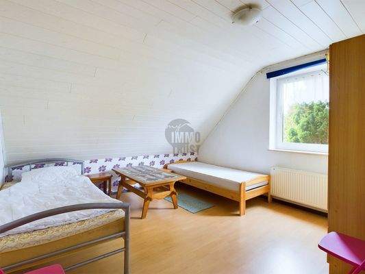 Schlafzimmer OG
