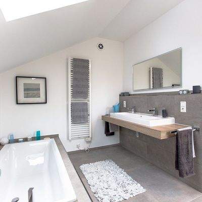 Badezimmer Dachgeschoss