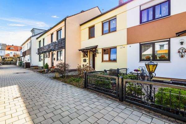 Einbettung in eine ruhige, familienfreundliche Nachbarschaft