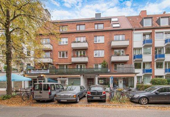 Attraktive Ladenfläche mit Parkmöglichkeiten direkt vor dem Objekt