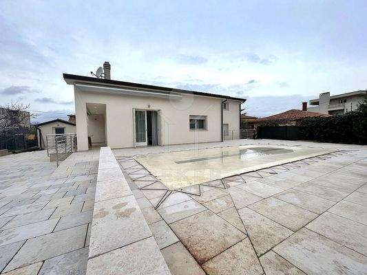 550 m² großes Grundstück