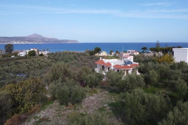 Kreta, Kalyves: Grundstück in Strandnähe mit herrlichem Meerblick zu verkaufen