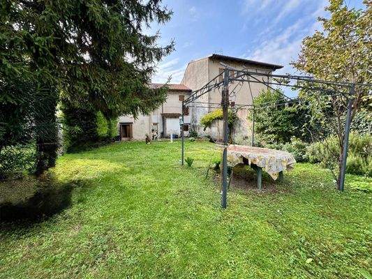 WhatsApp Image 2025-10-17 at 10.43.00 (1).jpeg