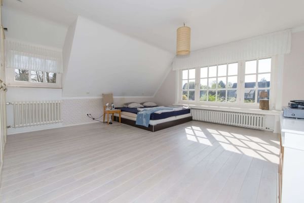 Schlafzimmer Ansicht 1