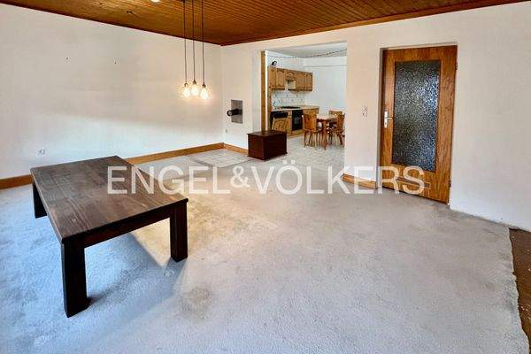 EV - Wohn- & Essbereich