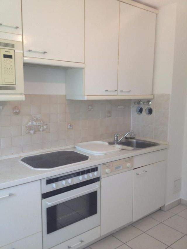 Attraktive 2,5-Zimmer-Wohnung mit TG.-Stellplatz und kleinem Gartenanteil - Photo 2