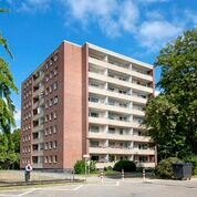 Mönchengladbach Garage, Mönchengladbach Stellplatz