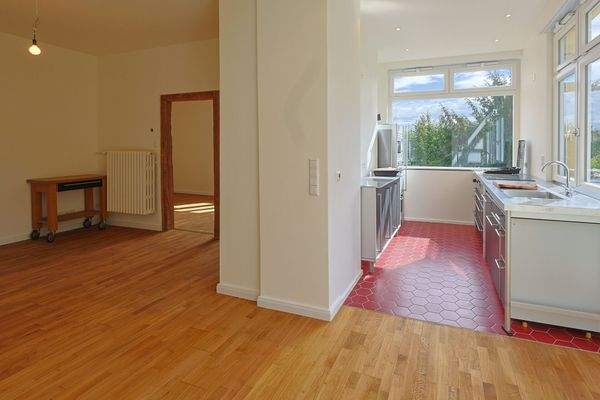 Küche mit Essbereich