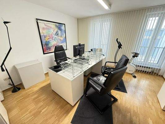 Büro (Schlafzimmer)