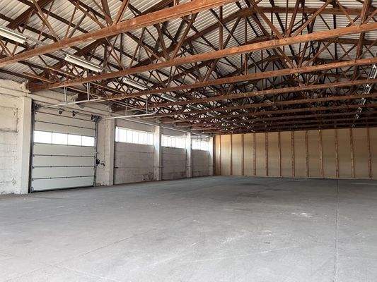 Innenansicht mit Sektionaltor