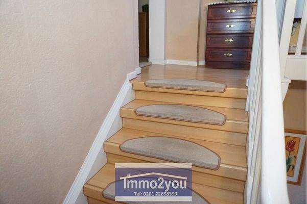 moderner Treppenaufgang