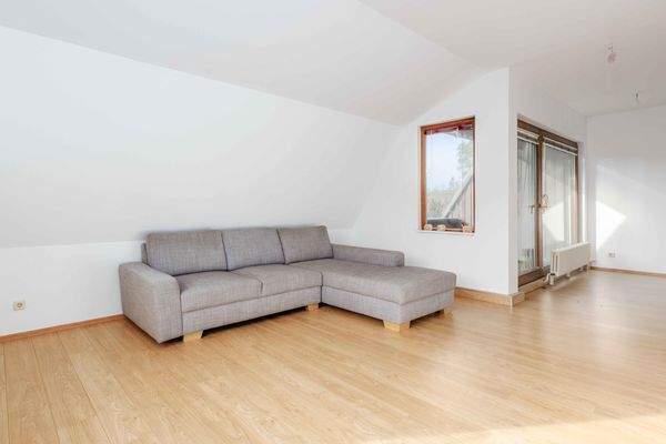 Wohnzimmer im Dachgeschoss 