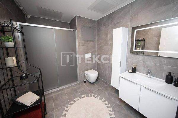 Flats with Balcony in İstanbul Avcılar