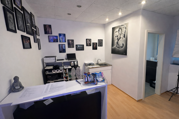 Gewerbeeinheit Büro & Küche