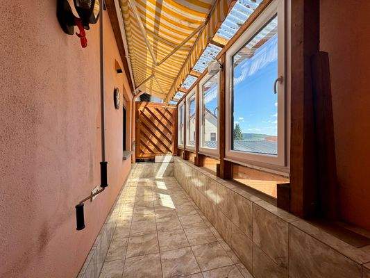 geschlossener Balkon