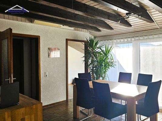 Wohn- und Essbereich 