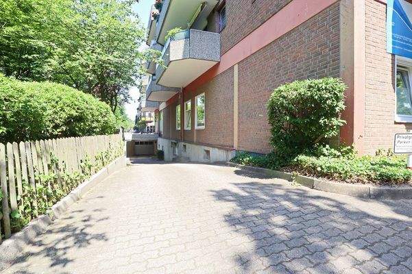 Abfahrt in die Tiefgarage