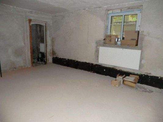 Zimmer der noch nicht fertiggestellten 13. Wohnung