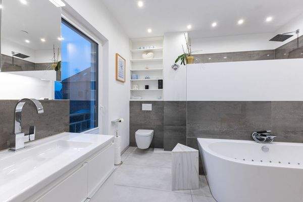 Teilansicht Bad OG DHH 1