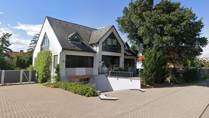 Bildschirmfoto_8-7-2025_83342_earth.google.com.jpe