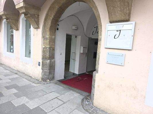 20251030_110054_resized