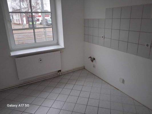 Leere Küche mit Fliesen