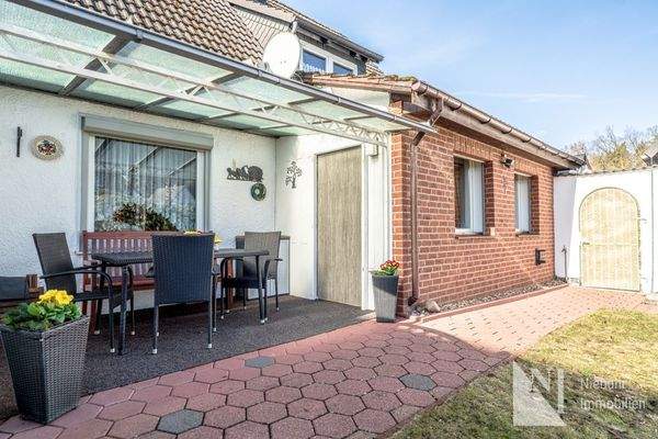 Überdachte Terrasse 