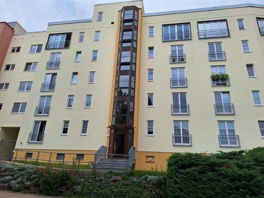 K800_Straßenfrontansicht