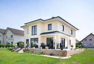 Rhein-Main-Ruhr-Haus   Titelbild