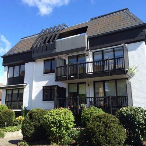 Wedel Garage, Wedel Stellplatz