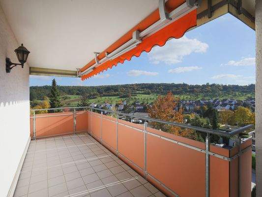 Großer Balkon mit toller Aussicht