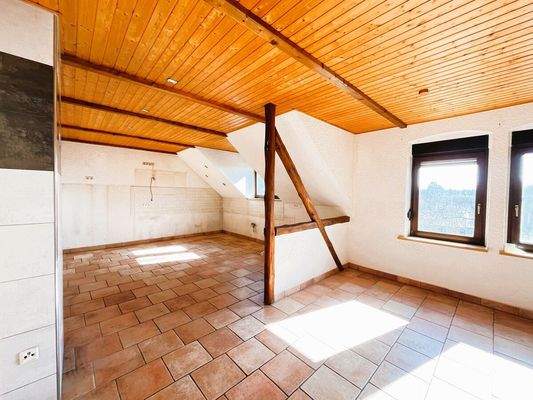 offene Küche mit Wohn-/Essbereich