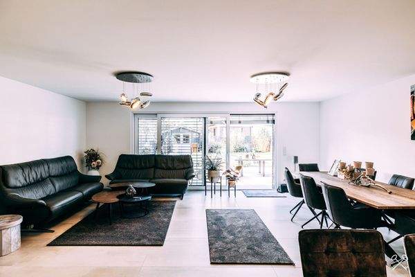 Wohnzimmer Ansicht 1