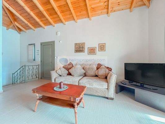 c4b14f8c57f74a368b3c63076377eddd-original