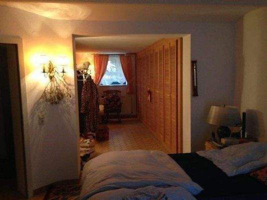 Souterrain: Schlafen/Ankleide