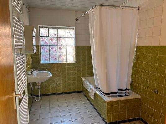 Sanitärbereich im OG Anbau