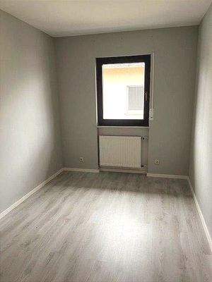 weiteres Zimmer OG.jpeg