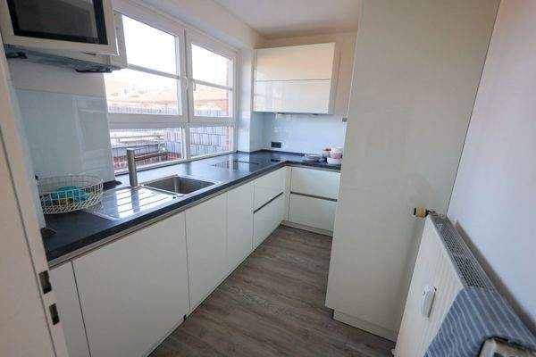 33887d23-6fc7-4fed-8a4d-f0dade6dc21e