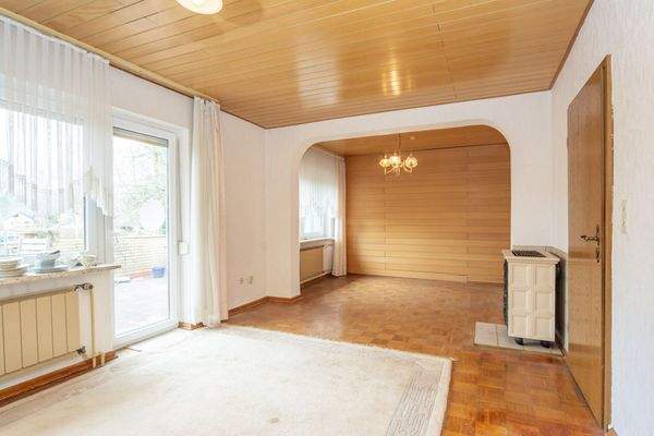 ... mit gemütlichem Kachelofen