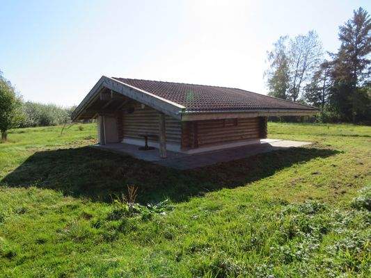 Nordwestansicht Blockhütte 