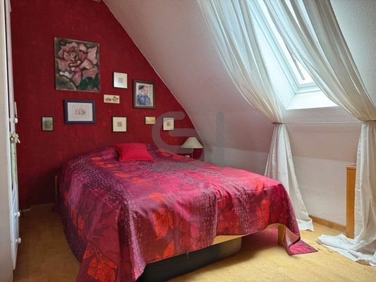 Schlafzimmer DG (1)