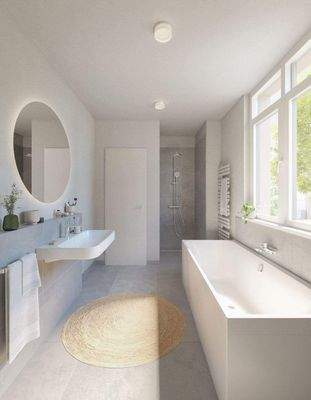 Familienbad mit Wanne und Dusche