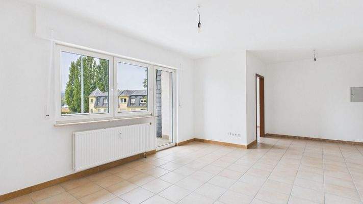 CAM04238G0-PR0035-STILL008