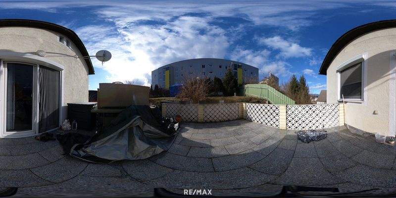 Terrasse von Zimmer 2 OG