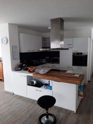 Küche mit Kochinsel