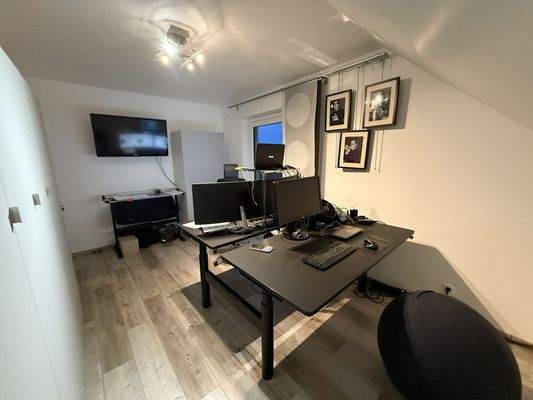 Kinderzimmer 2/Büro