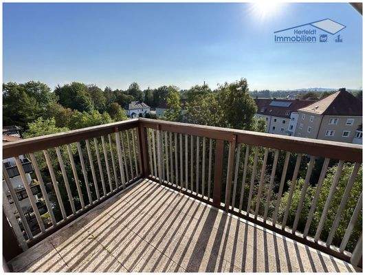 Sonniger Süd-West-Balkon