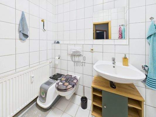 Wohnung_Hinterhaus_2.OG_11