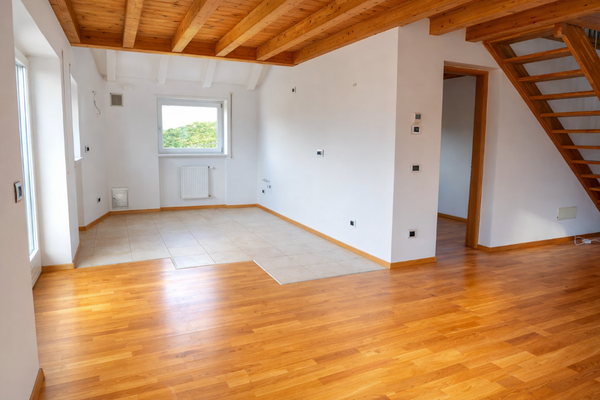 Attikawohnung-Brixen-Bressanone-Penthouse-Hobby-Plose-Skiegebiet-Sciare-Stadt-Città