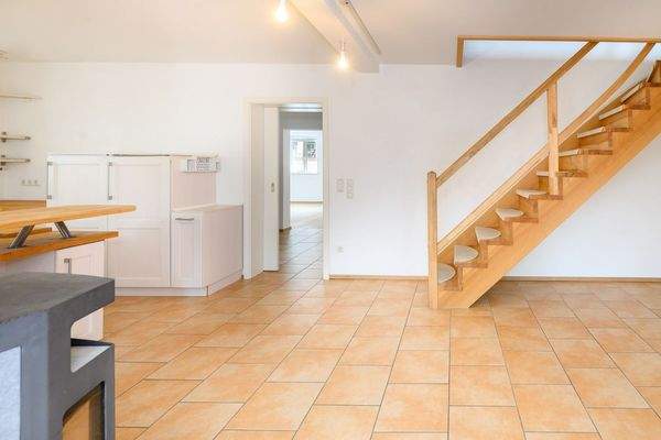 Eschenholztreppe | Aufgang ins Obergeschoss